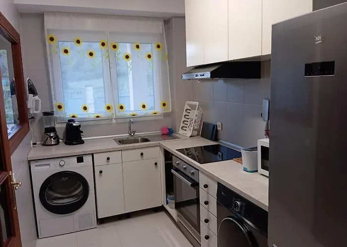 Acebos. Mar, Montana, Cuevas Дом отдыха Расинес